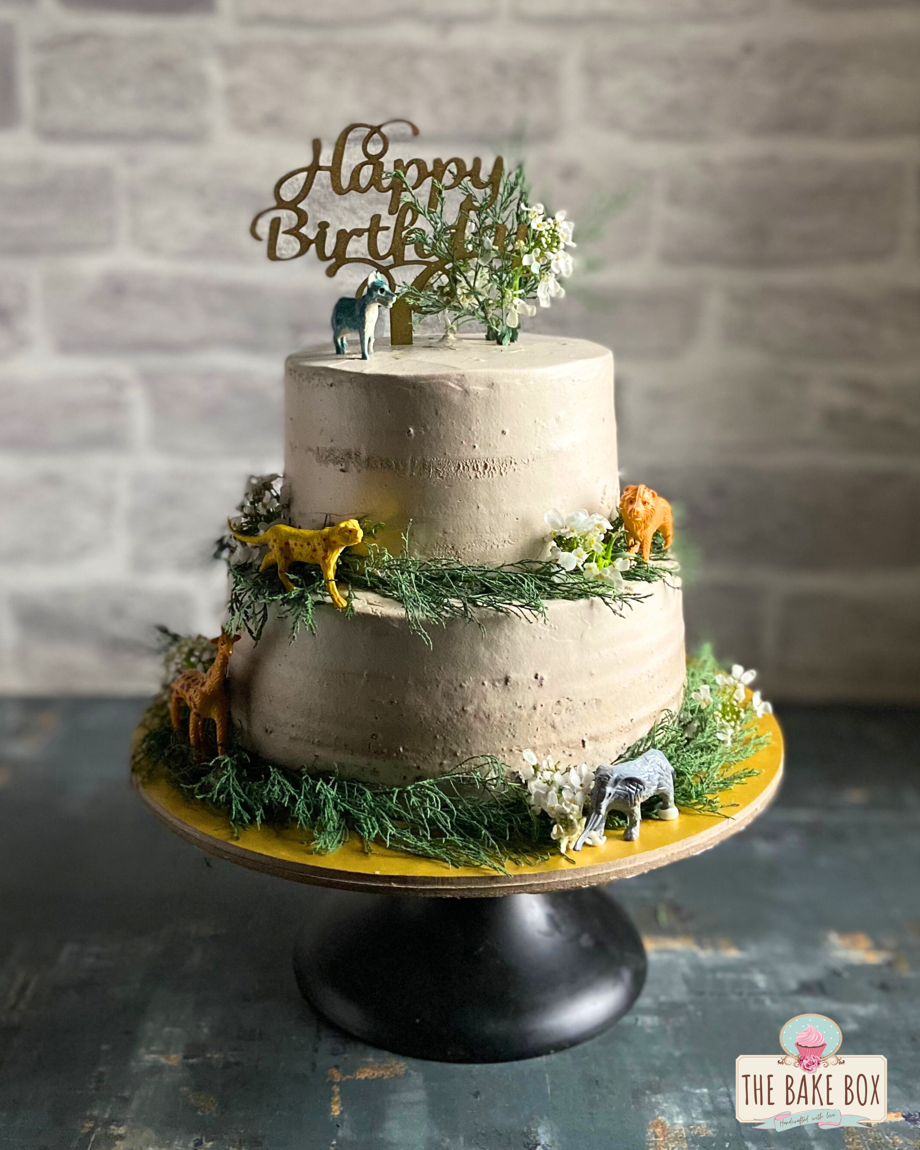 Woodland forest theme cake with moss and mushrooms, Cake International –  The Sugarcraft, Cake Decorating and Baking Show, London Stock Photo - Alamy