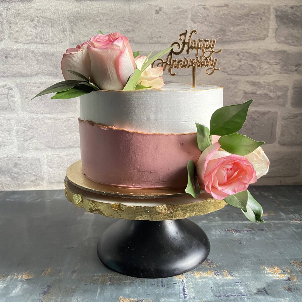 The Bake Box - Fresh Rose Fault line Cake