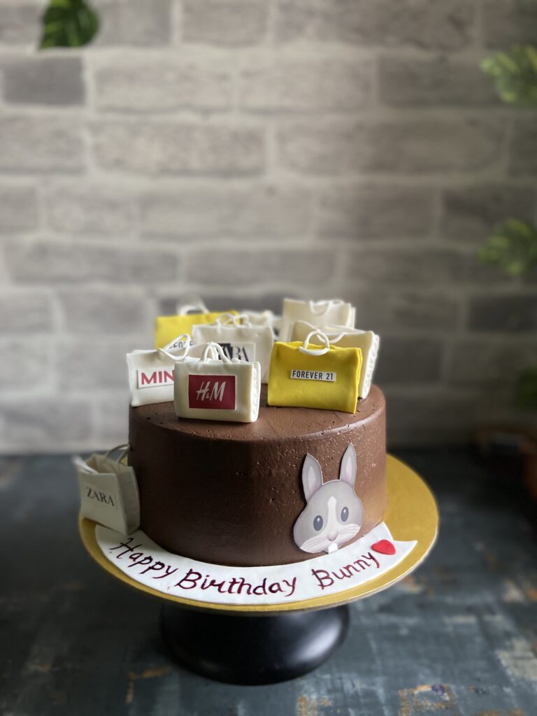 The Bake Box - Shopoholic Cake