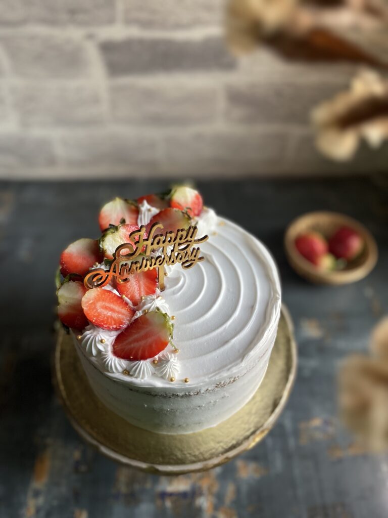 The Bake Box - Fresh Strawberry Vanilla Cake