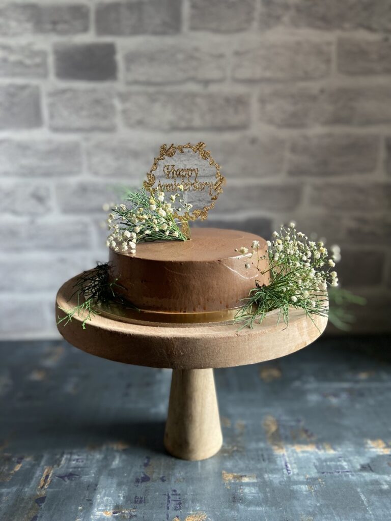 The Bake Box - Fresh Flower Chocolate Truffle Cake