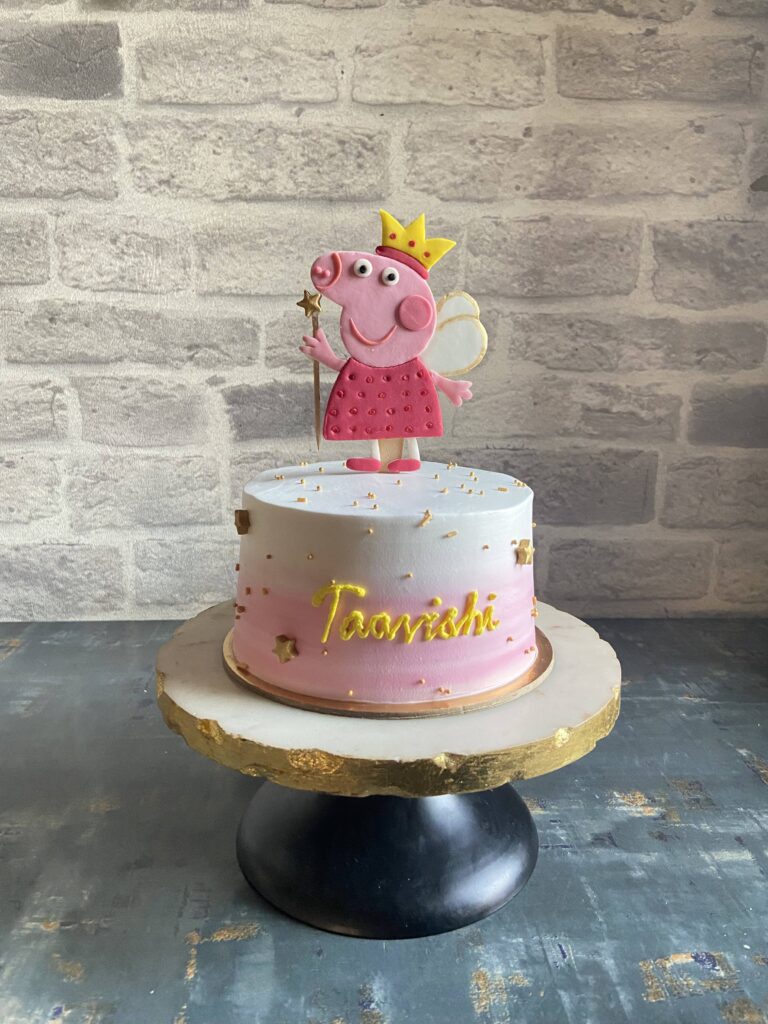 The Bake Box - Cute Pepa Pig Cake