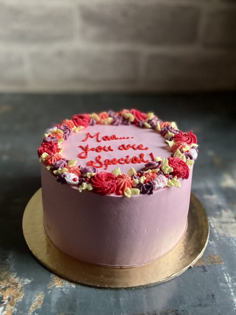 The Bake Box - Mothers Day Cake