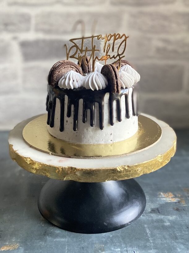 The Bake Box - Oreo Drip Cake