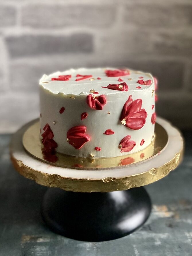 The Bake Box - Flower Sculpted Cake